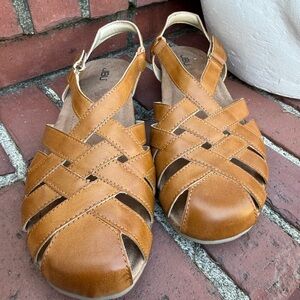 JBU Bonnie Encore Style Women's Brown Leather Strappy Sandals Size 8.5M